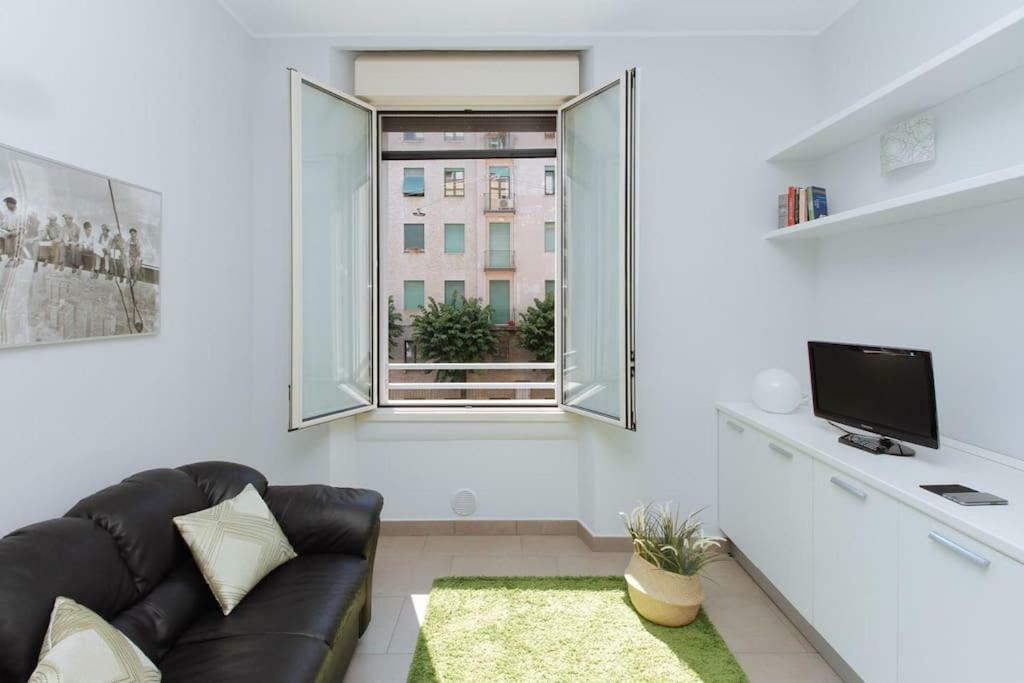 Spacious And New Apt In Citta Studi Milan Exterior photo